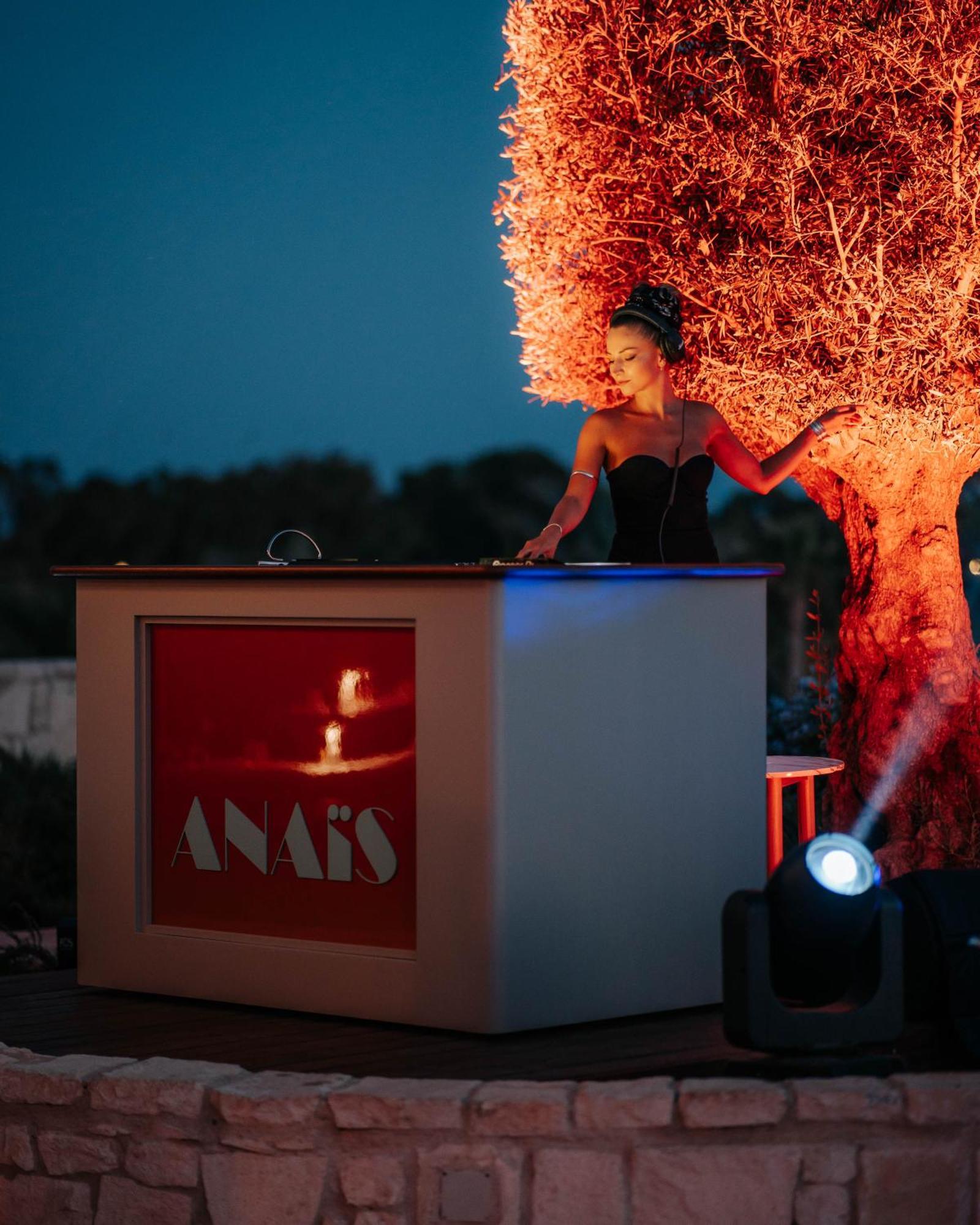 City Of Dreams Mediterranean - Integrated Resort, Casino & Entertainment Limassol Exterior foto DJ at the 2019 edition