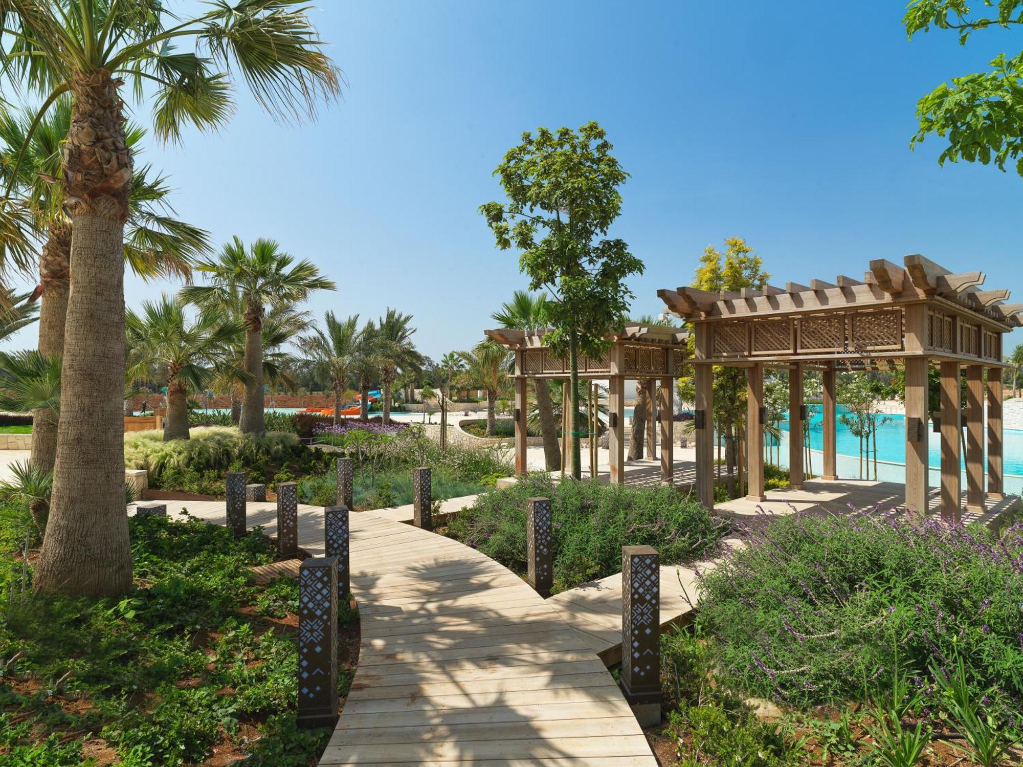 City Of Dreams Mediterranean - Integrated Resort, Casino & Entertainment Limassol Exterior foto The Village