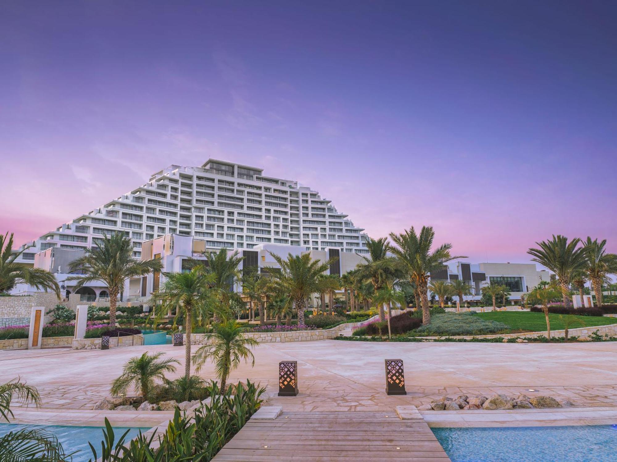 City Of Dreams Mediterranean - Integrated Resort, Casino & Entertainment Limassol Exterior foto Hilton Sharm El Sheikh Resort