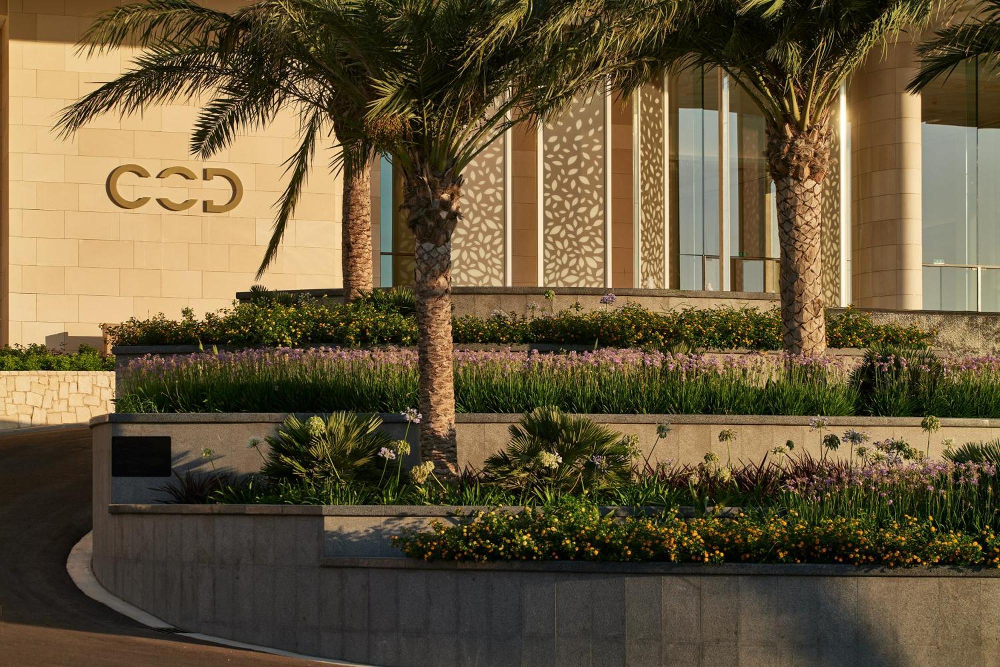 City Of Dreams Mediterranean - Integrated Resort, Casino & Entertainment Limassol Exterior foto The entrance of the hotel