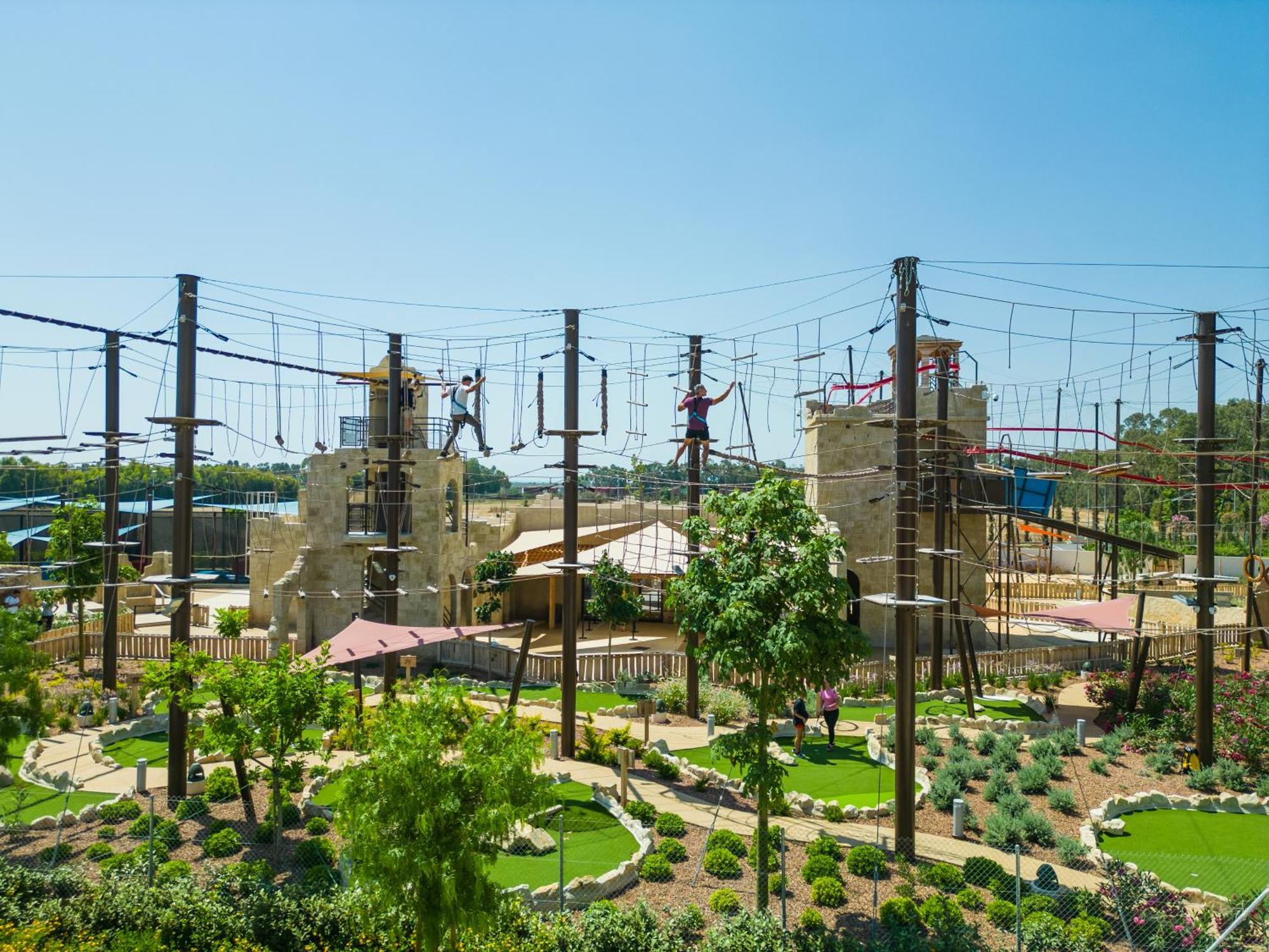 City Of Dreams Mediterranean - Integrated Resort, Casino & Entertainment Limassol Exterior foto Adventure Park